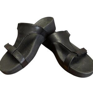VIONIC Black Ellie Sandals Size 8 Two Adjustable Straps EUC